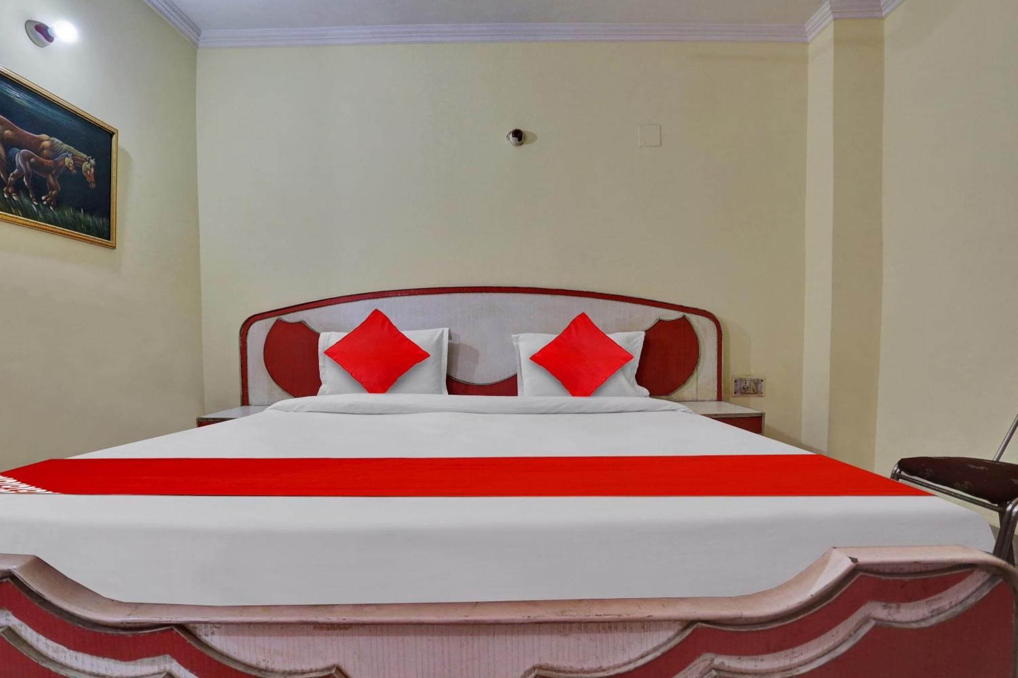 Hotel O Abhishek Residency New Delhi Eksteriør billede